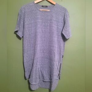 EPTM. Side Zip Extended Hem Tee – Gray – Size Large